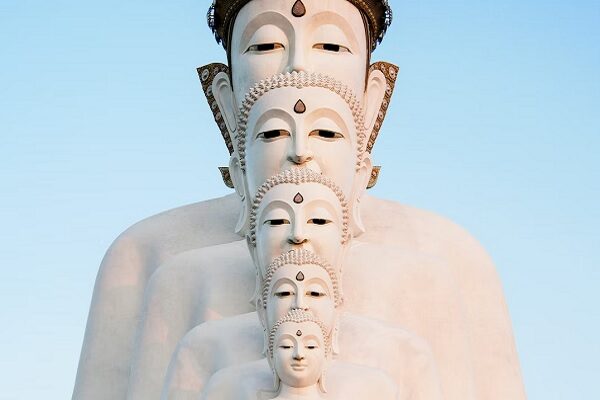 תאילנד פסלים בודהא פנים