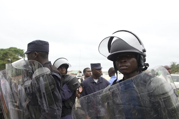 משטרה צבא ליבריה אפריקה