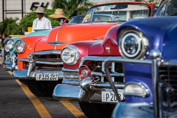 קובה הוואנה הבנה מכוניות ישנות