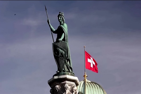 שוייץ דגל פסל