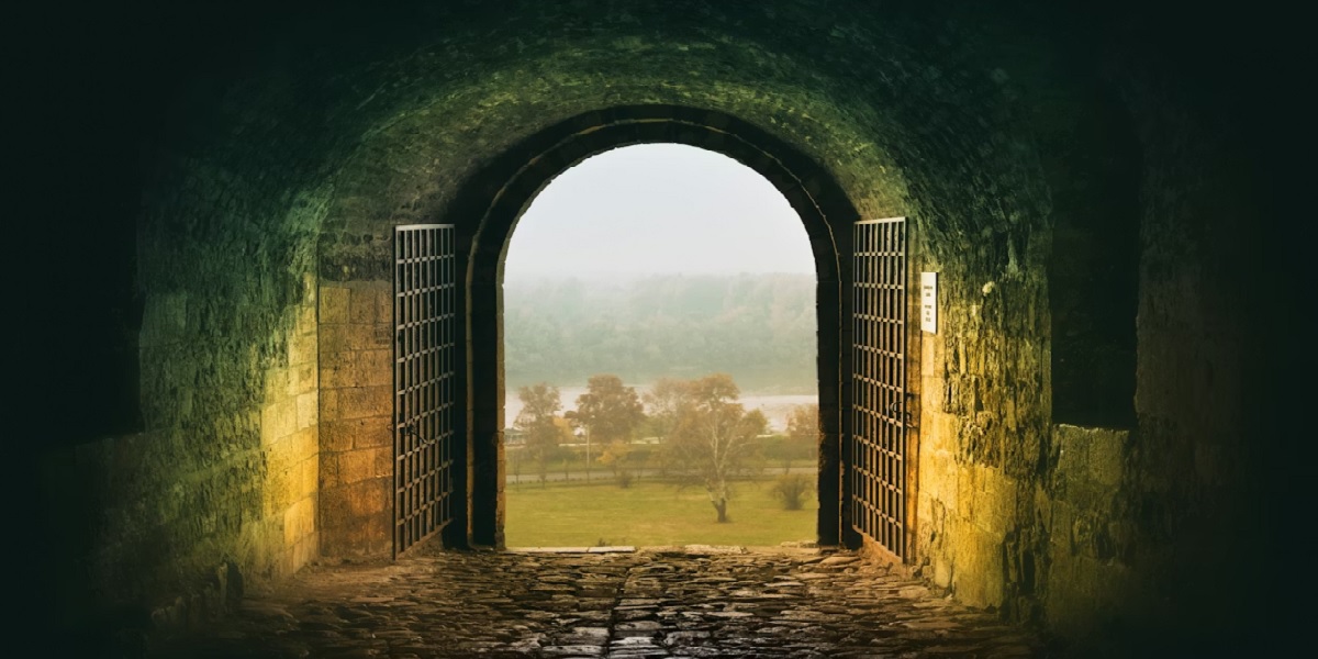 סרביה שער מבט